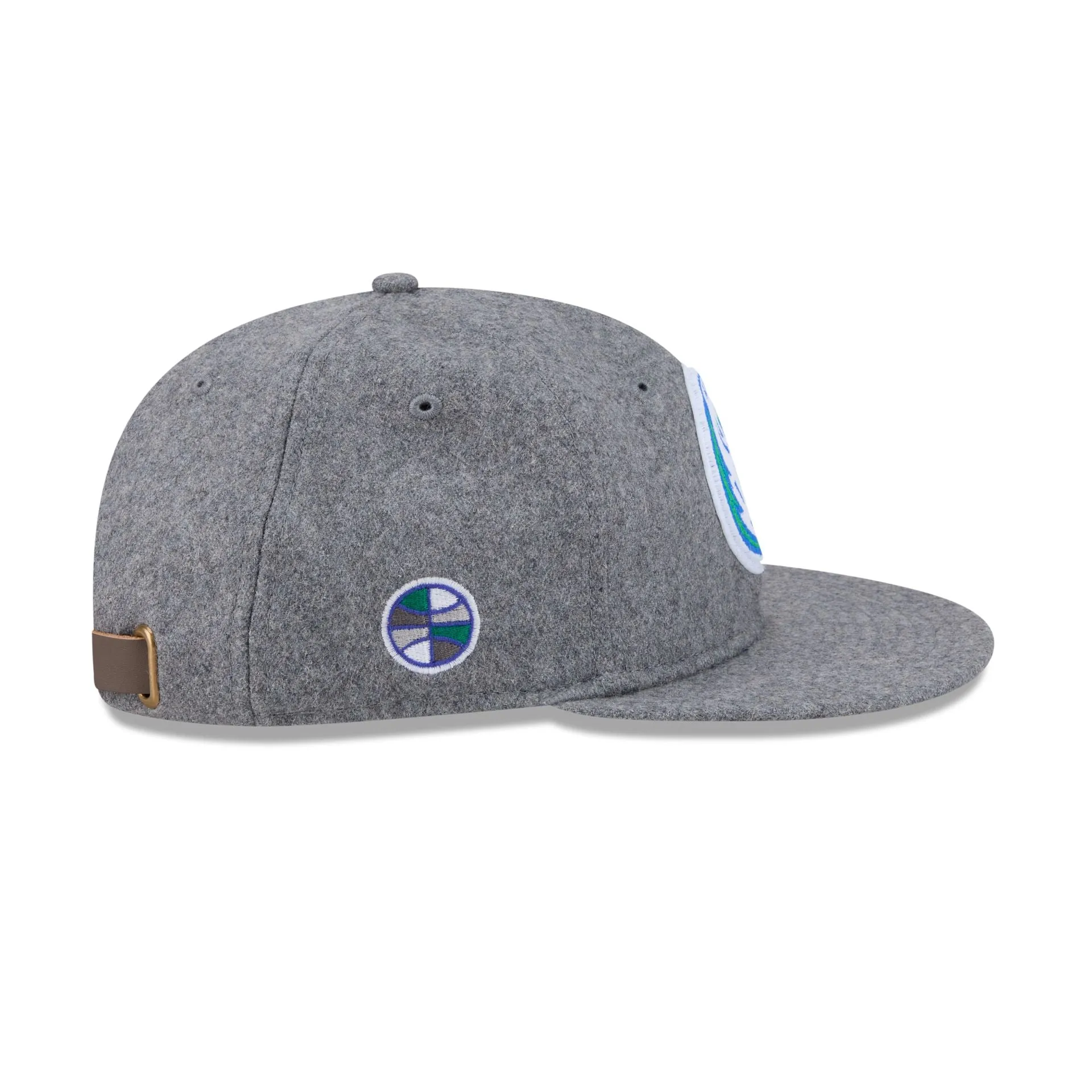 Dallas Mavericks Chenille Woven Retro Crown 9FIFTY Adjustable Hat sold by New Era product image thumbnail 4