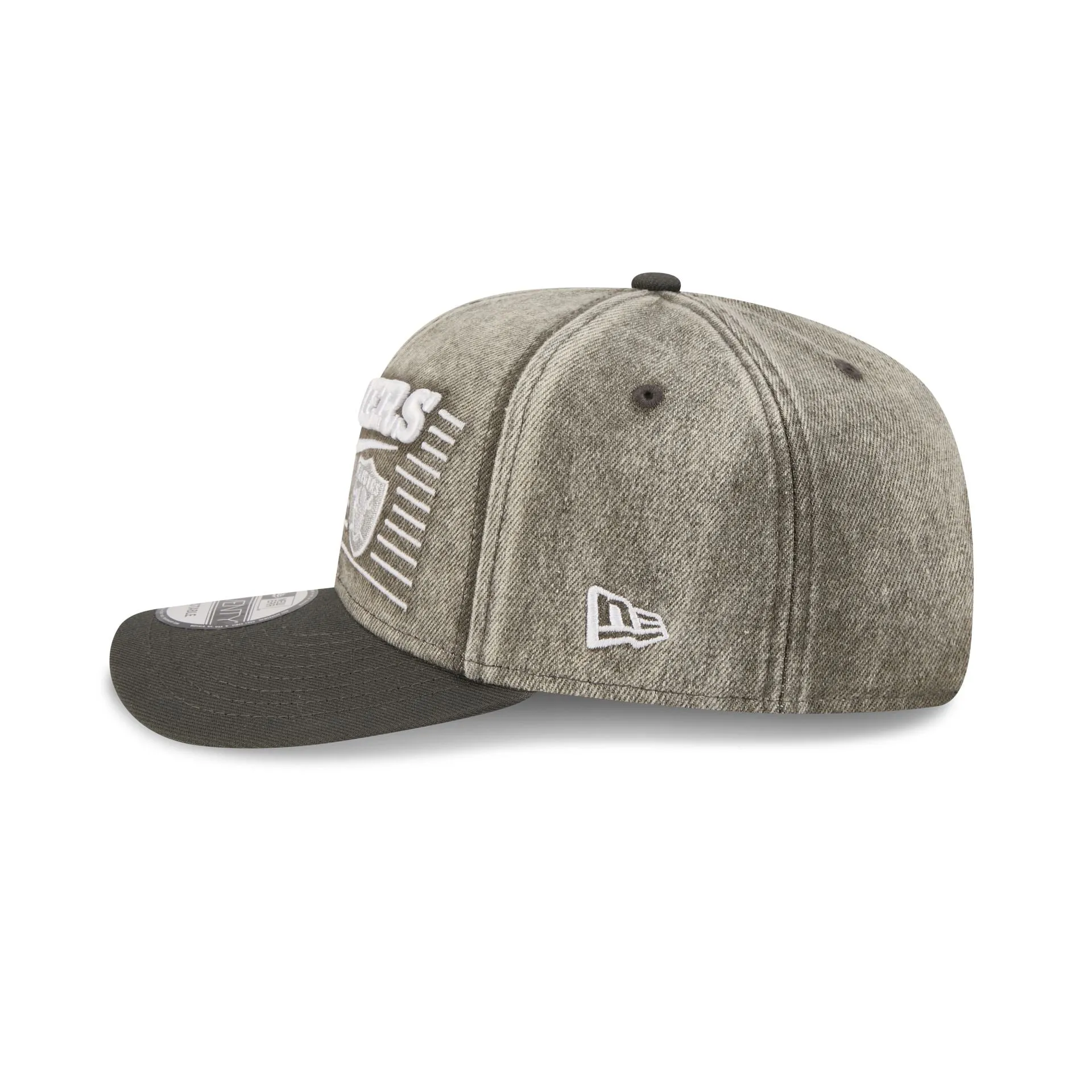Las Vegas Raiders Washed Denim 9SEVENTY Adjustable Hat sold by New Era product image thumbnail 4