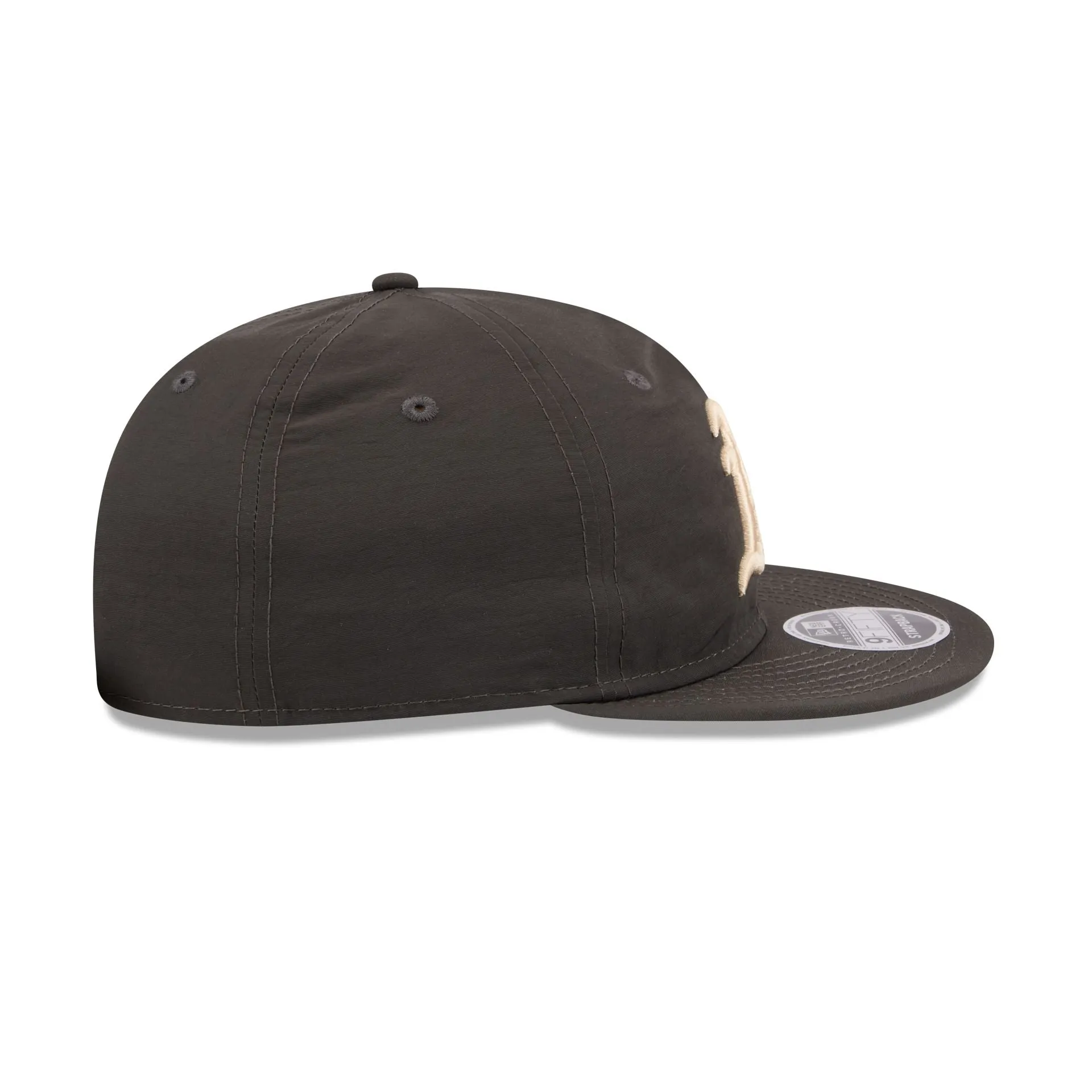 Athletics Three Looms Nylon Black Retro Crown 9FIFTY Adjustable Hat sold by New Era product image thumbnail 5