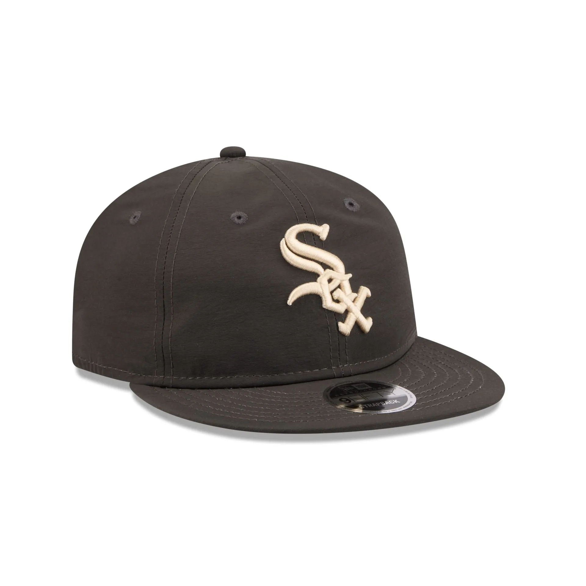 Chicago White Sox Three Looms Nylon Black Retro Crown 9FIFTY Adjustable Hat sold by New Era product image thumbnail 3