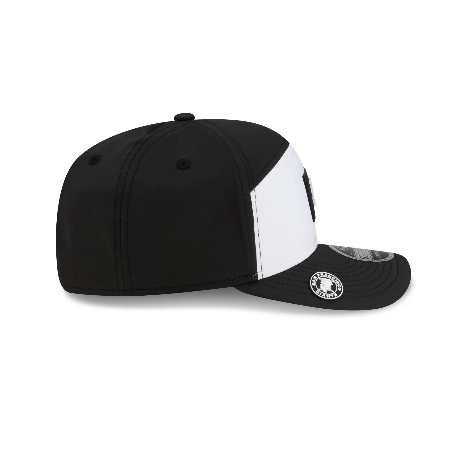 San Francisco Giants 2026 Clubhouse Black & White Split Panel 9SEVENTY Stretch-Snap Hat sold by New Era product image thumbnail 4