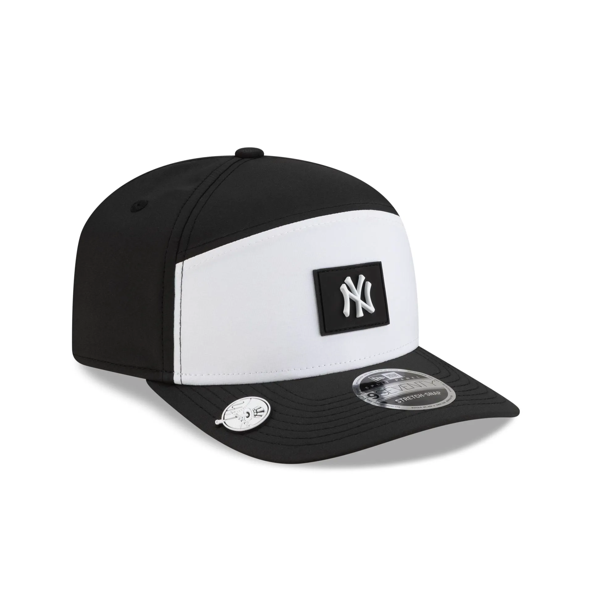 New York Yankees 2026 Clubhouse Black & White Split Panel 9SEVENTY Stretch-Snap Hat sold by New Era
