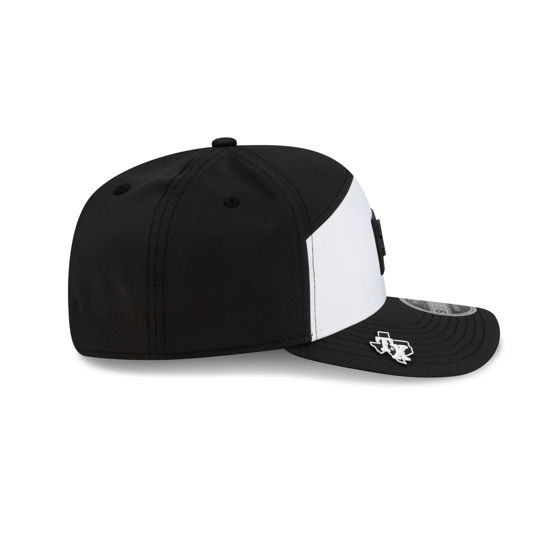 Texas Rangers 2026 Clubhouse Black & White Split Panel 9SEVENTY Stretch-Snap Hat sold by New Era product image thumbnail 4