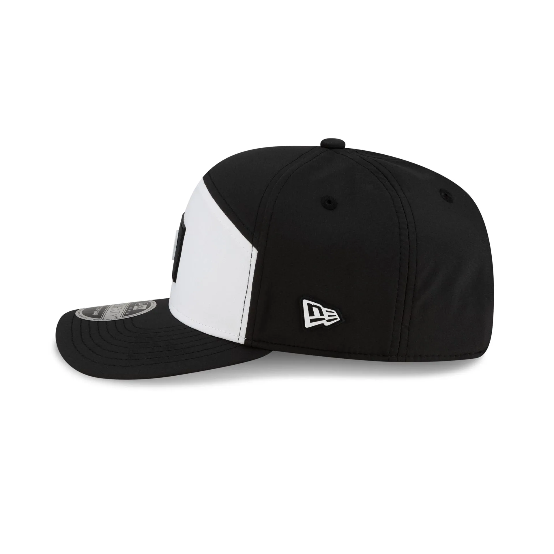 Philadelphia Phillies 2026 Clubhouse Black & White Split Panel 9SEVENTY Stretch-Snap Hat sold by New Era product image thumbnail 5