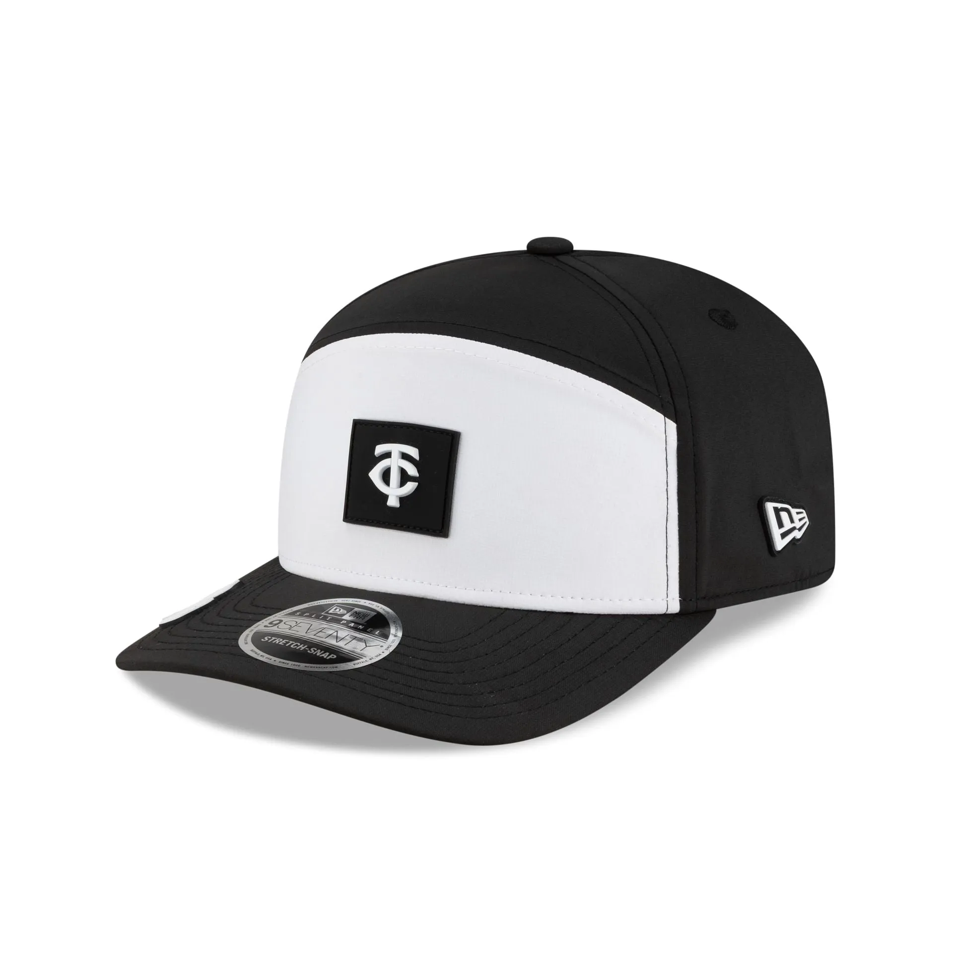 Minnesota Twins 2026 Clubhouse Black & White Split Panel 9SEVENTY Stretch-Snap Hat sold by New Era product image thumbnail 3