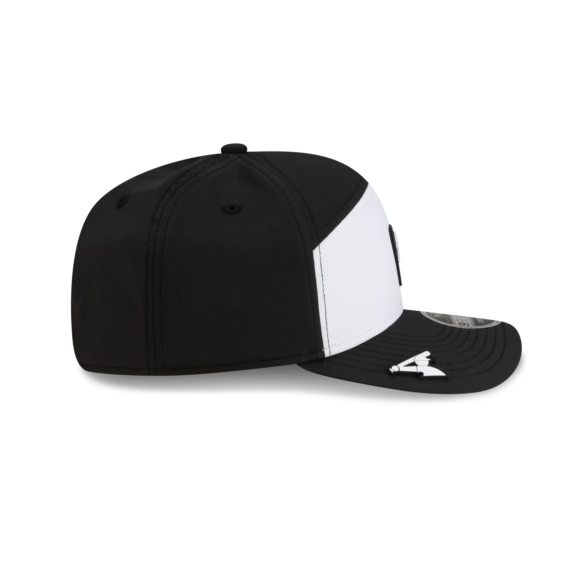 Chicago White Sox 2026 Clubhouse Black & White Split Panel 9SEVENTY Stretch-Snap Hat sold by New Era product image thumbnail 4