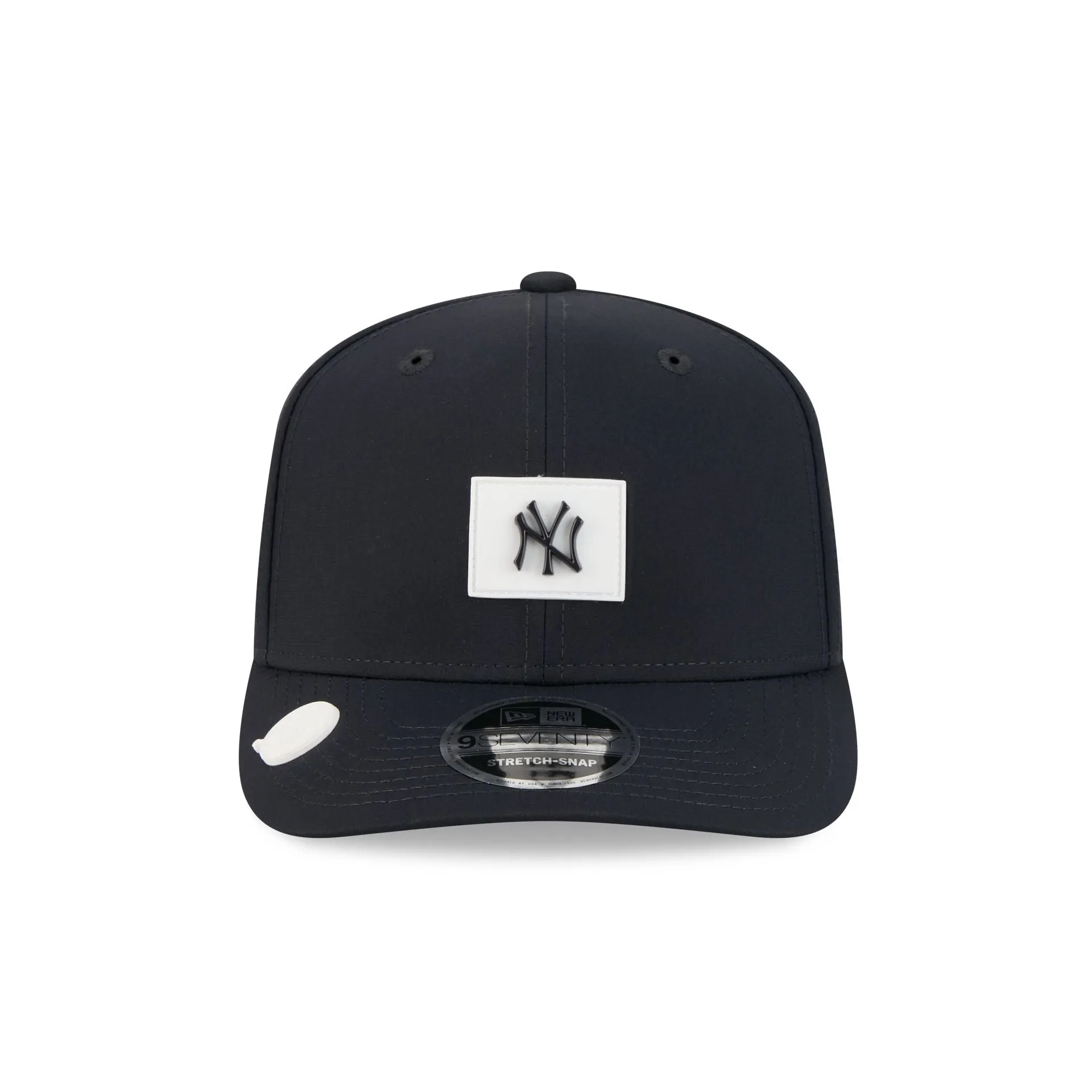 New York Yankees 2026 Clubhouse 9SEVENTY Stretch-Snap Hat sold by New Era product image thumbnail 2
