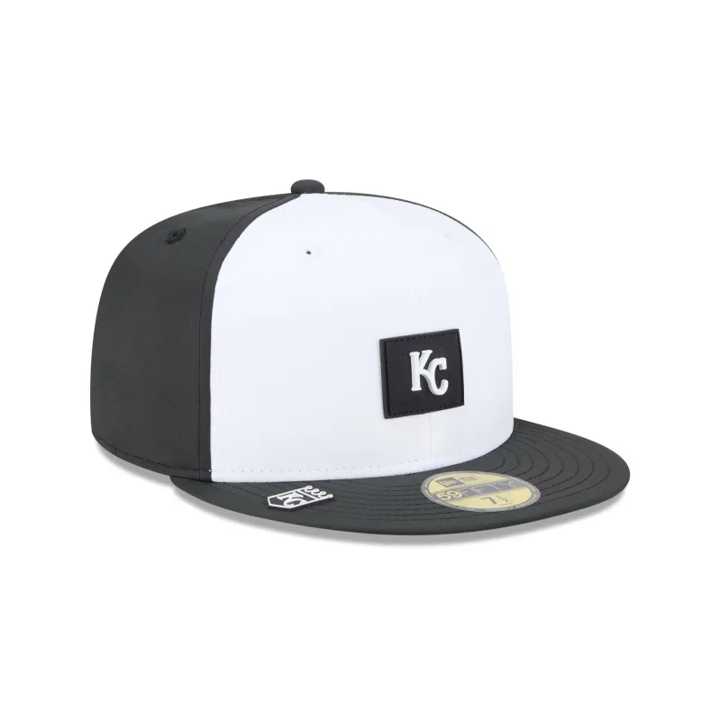 Kansas City Royals 2026 Clubhouse Black & White 59FIFTY Fitted Hat sold by New Era