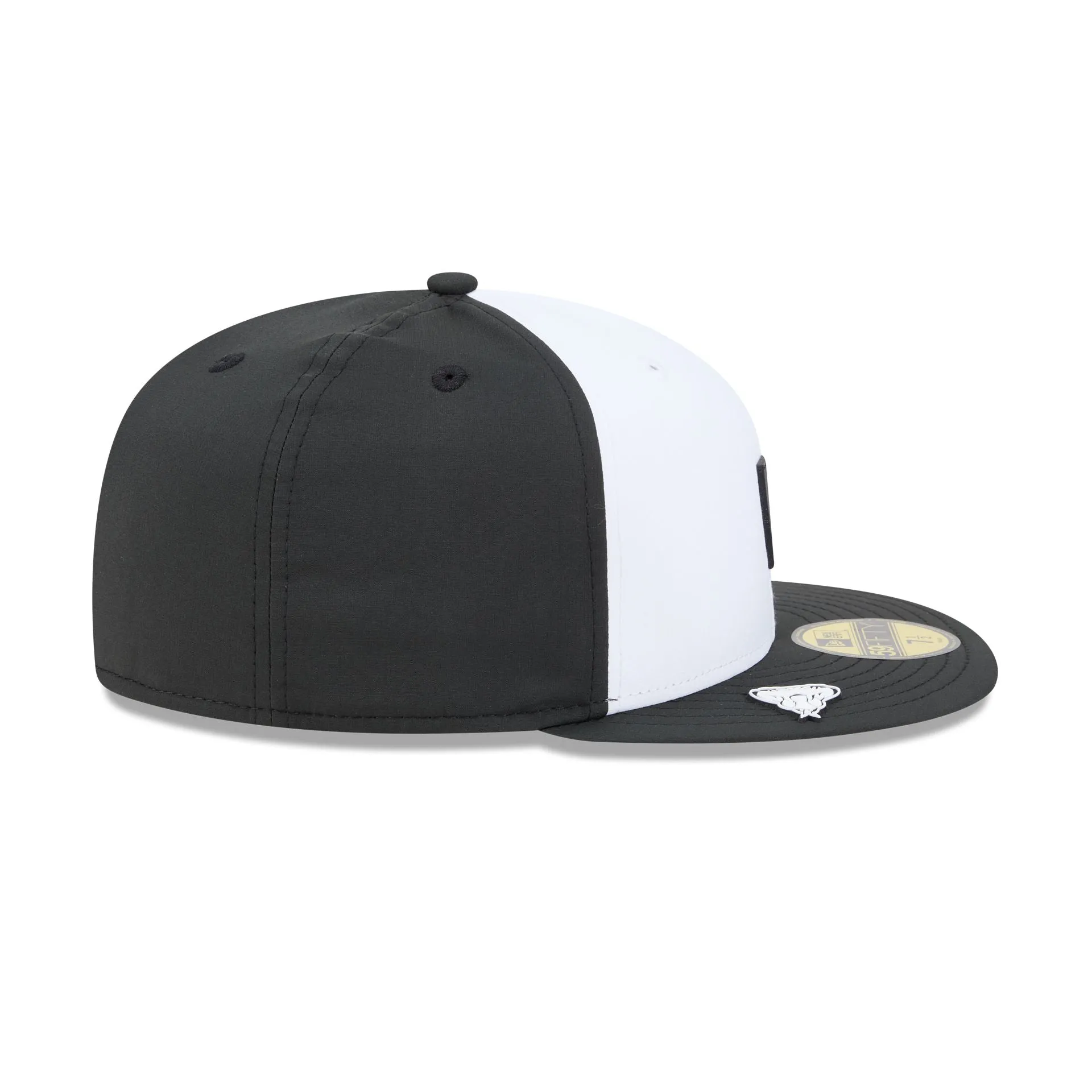 Arizona Diamondbacks 2026 Clubhouse Black & White 59FIFTY Fitted Hat sold by New Era product image thumbnail 4