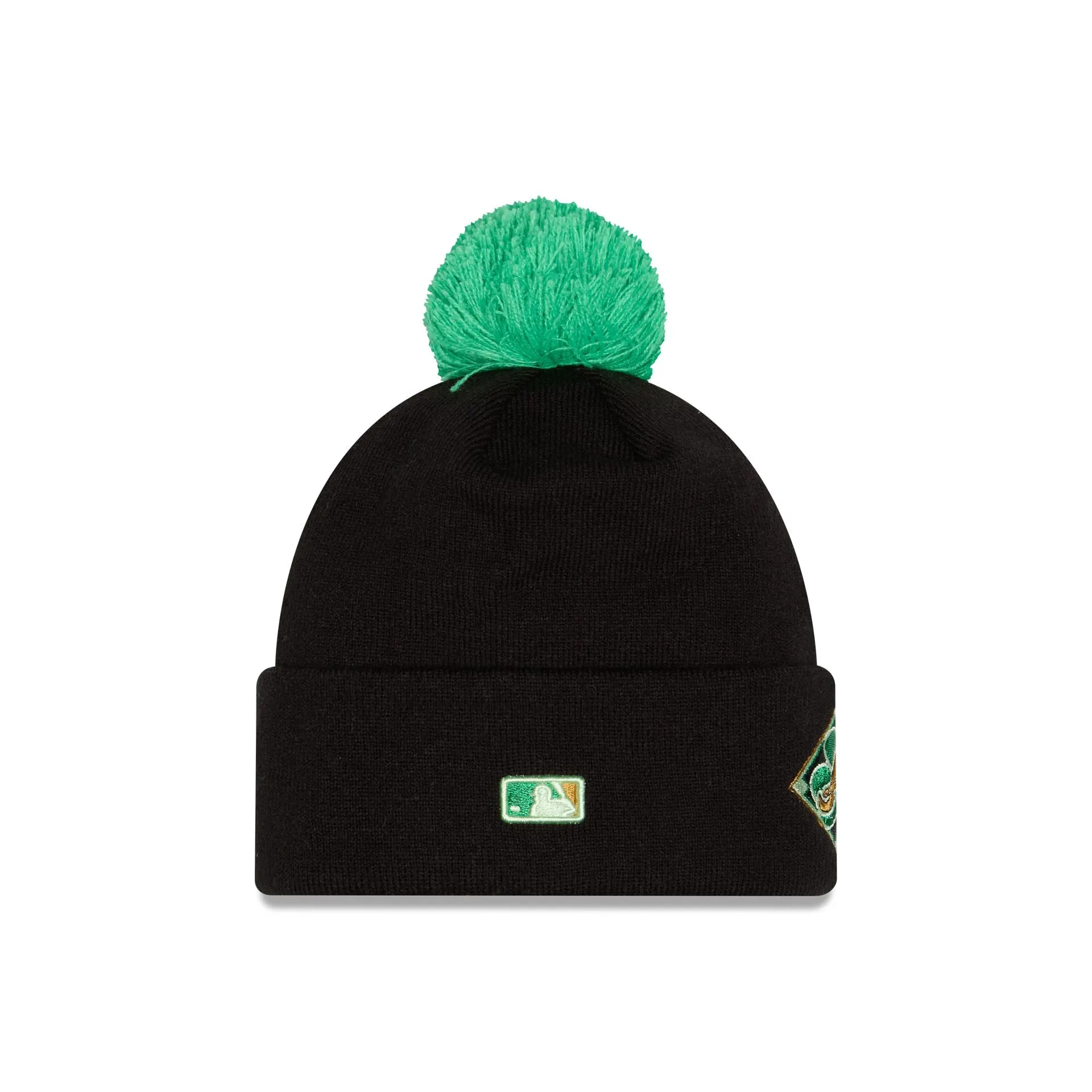 Atlanta Braves St. Patrick's Day 2026 Pom Knit Hat sold by New Era product image thumbnail 3