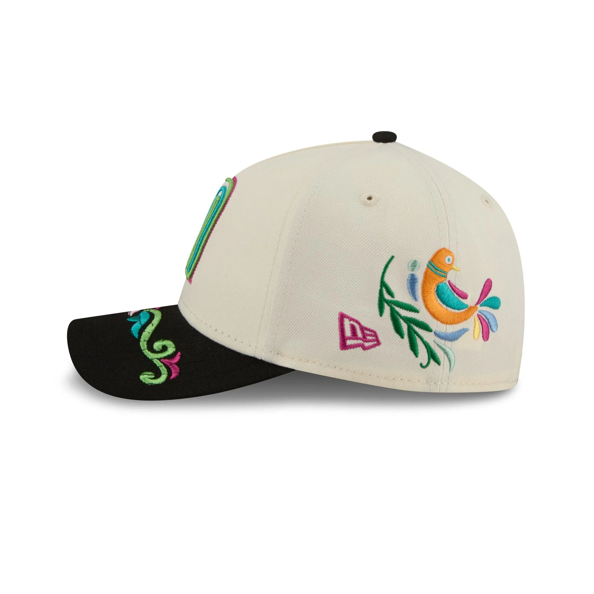 Mexico Latin Embroidery 9FORTY M-Crown A-Frame Snapback Hat sold by New Era product image thumbnail 4
