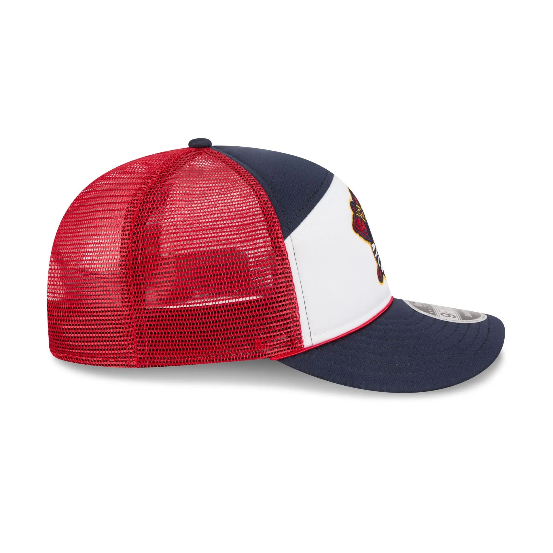Atlanta Braves Blocked Split Panel 9FIFTY Trucker Hat sold by New Era product image thumbnail 5