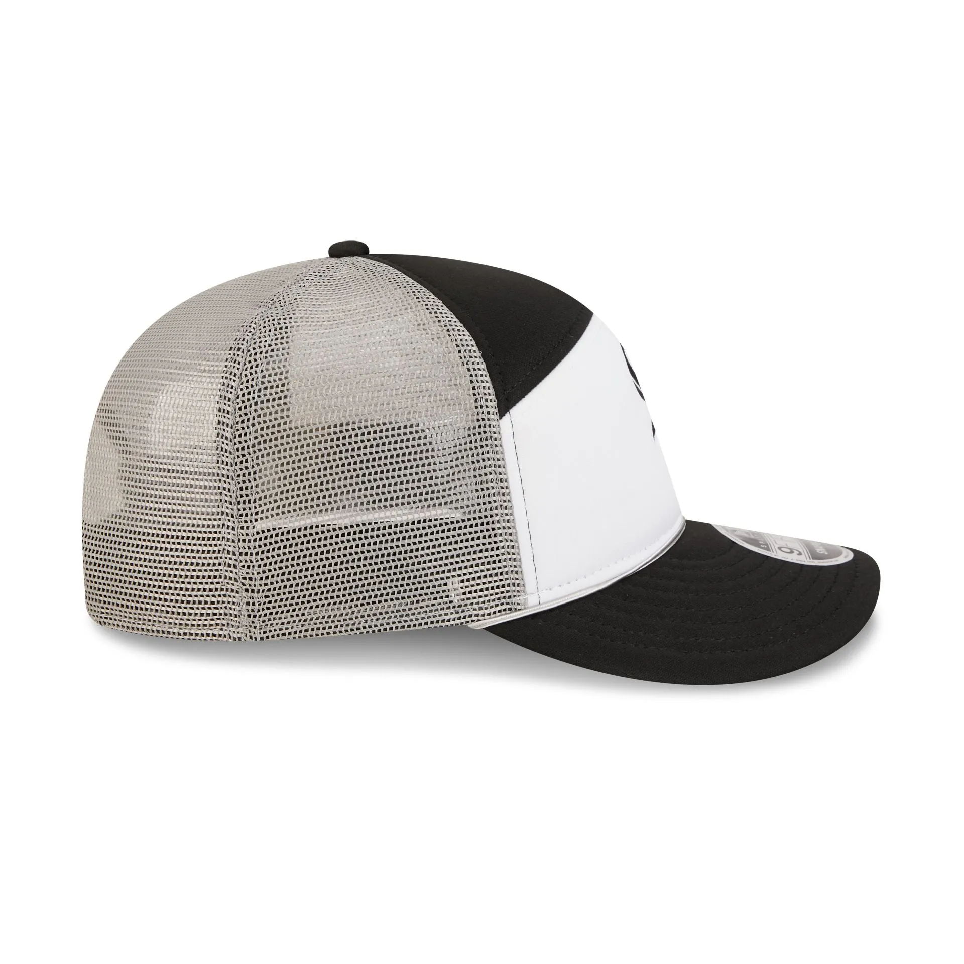 Chicago White Sox Blocked Split Panel 9FIFTY Trucker Hat sold by New Era product image thumbnail 5