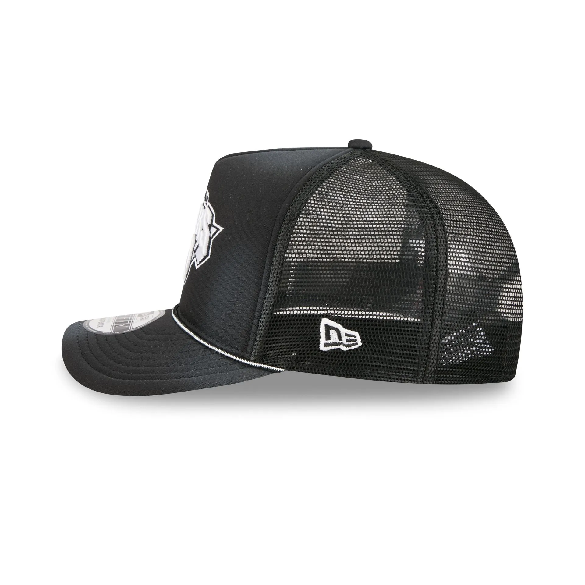 New York Knicks Washed Black 9FIFTY A-Frame Trucker Hat sold by New Era product image thumbnail 4