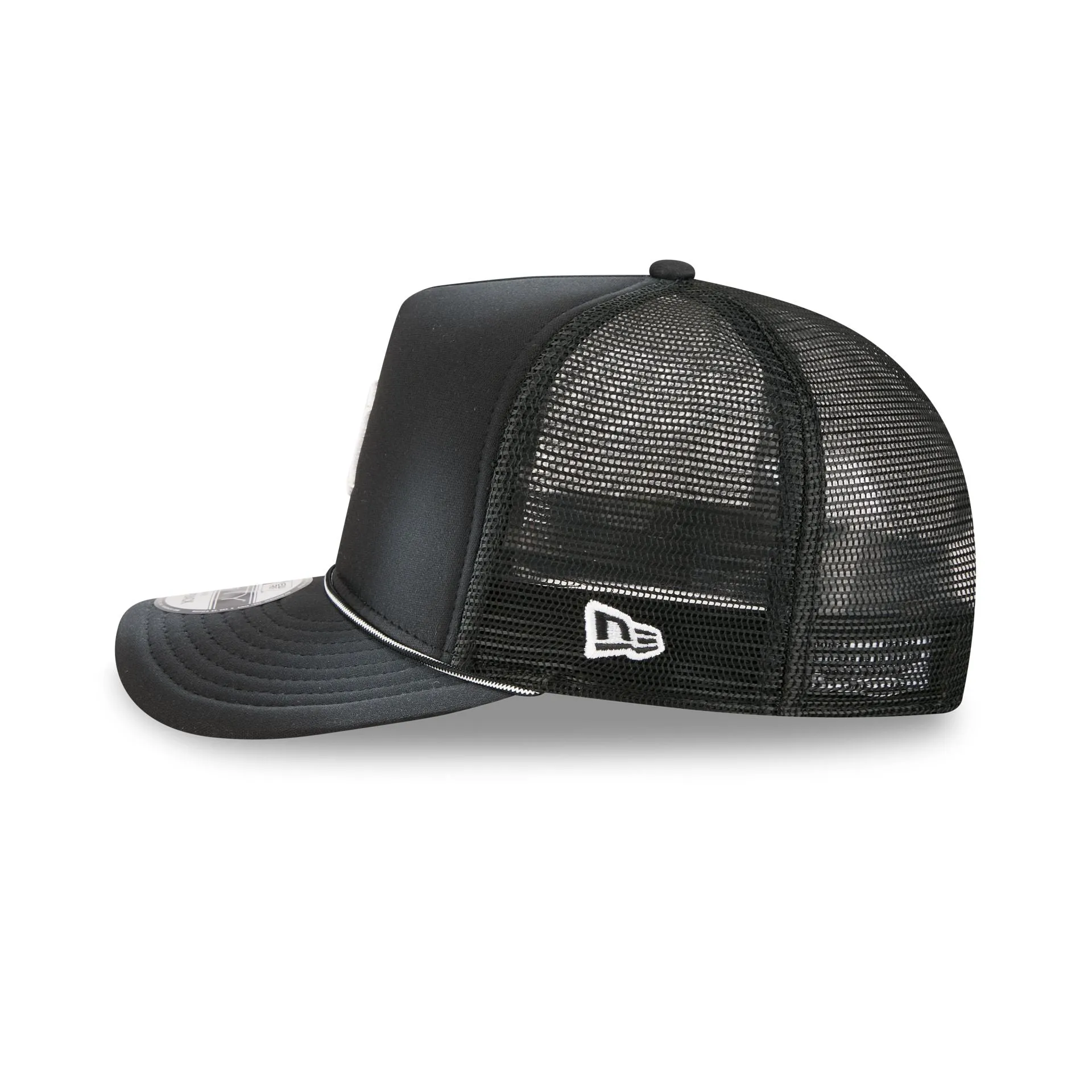 Detroit Tigers Washed Black 9FIFTY A-Frame Trucker Hat sold by New Era product image thumbnail 4