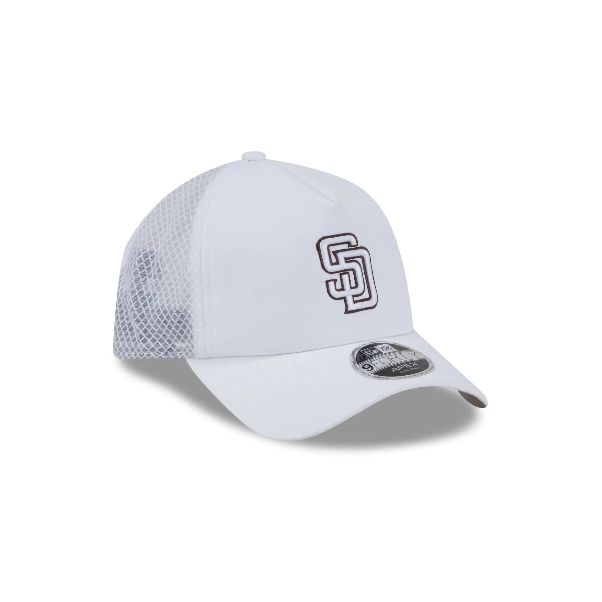 San Diego Padres 2026 Batting Practice White 9FORTY APEX Trucker Hat sold by New Era product image thumbnail 3