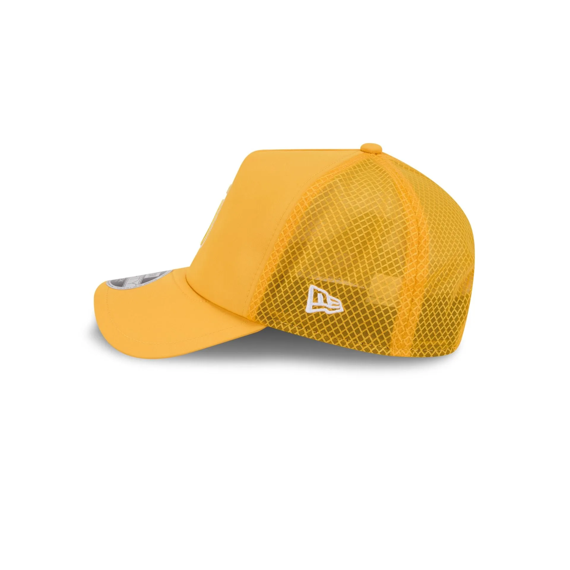 San Diego Padres 2026 Batting Practice Colorway 9FORTY APEX Trucker Hat sold by New Era product image thumbnail 4