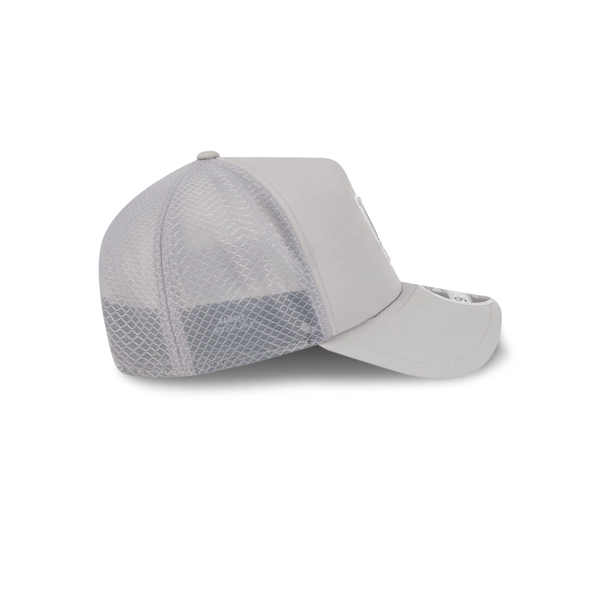 Los Angeles Dodgers 2026 Batting Practice Colorway 9FORTY APEX Trucker Hat sold by New Era product image thumbnail 5