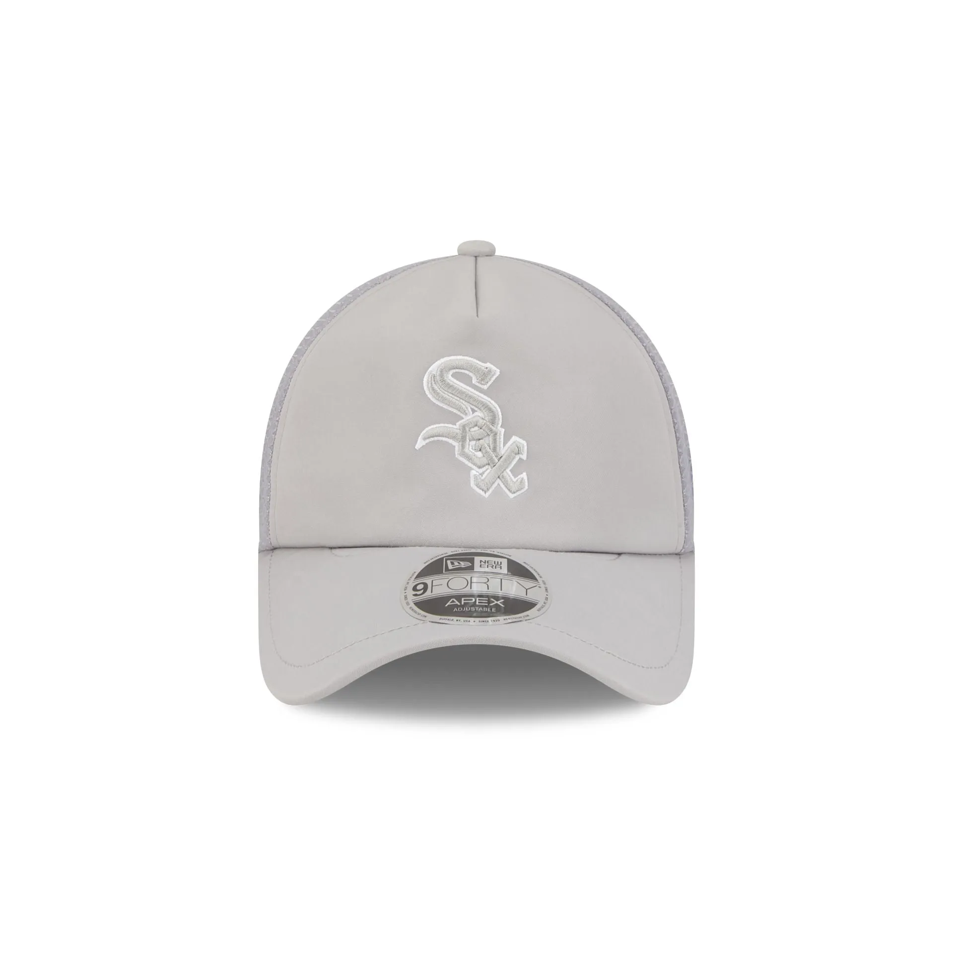 Chicago White Sox 2026 Batting Practice Gray 9FORTY APEX Trucker Hat sold by New Era product image thumbnail 2