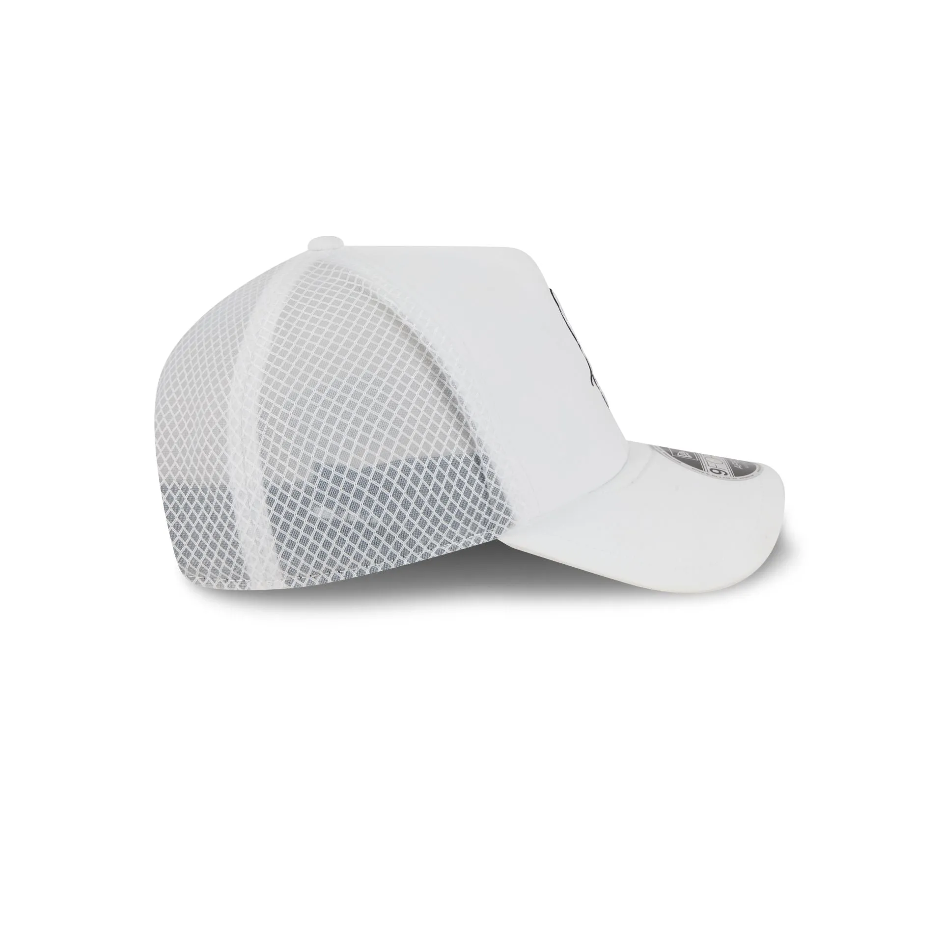 Chicago White Sox 2026 Batting Practice White 9FORTY APEX Trucker Hat sold by New Era product image thumbnail 5
