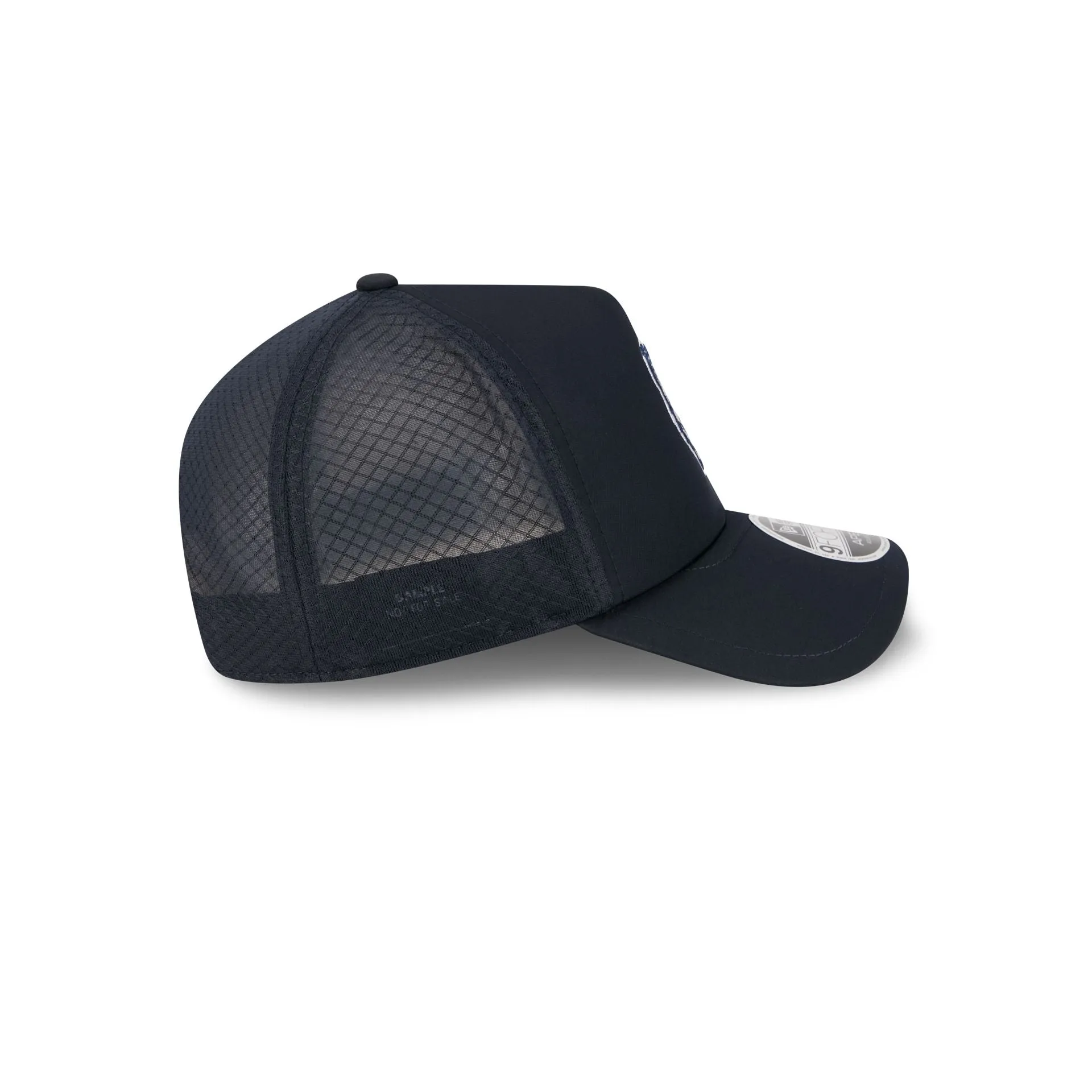 Detroit Tigers 2026 Batting Practice Alt Tiger 9FORTY APEX Trucker Hat sold by New Era product image thumbnail 5