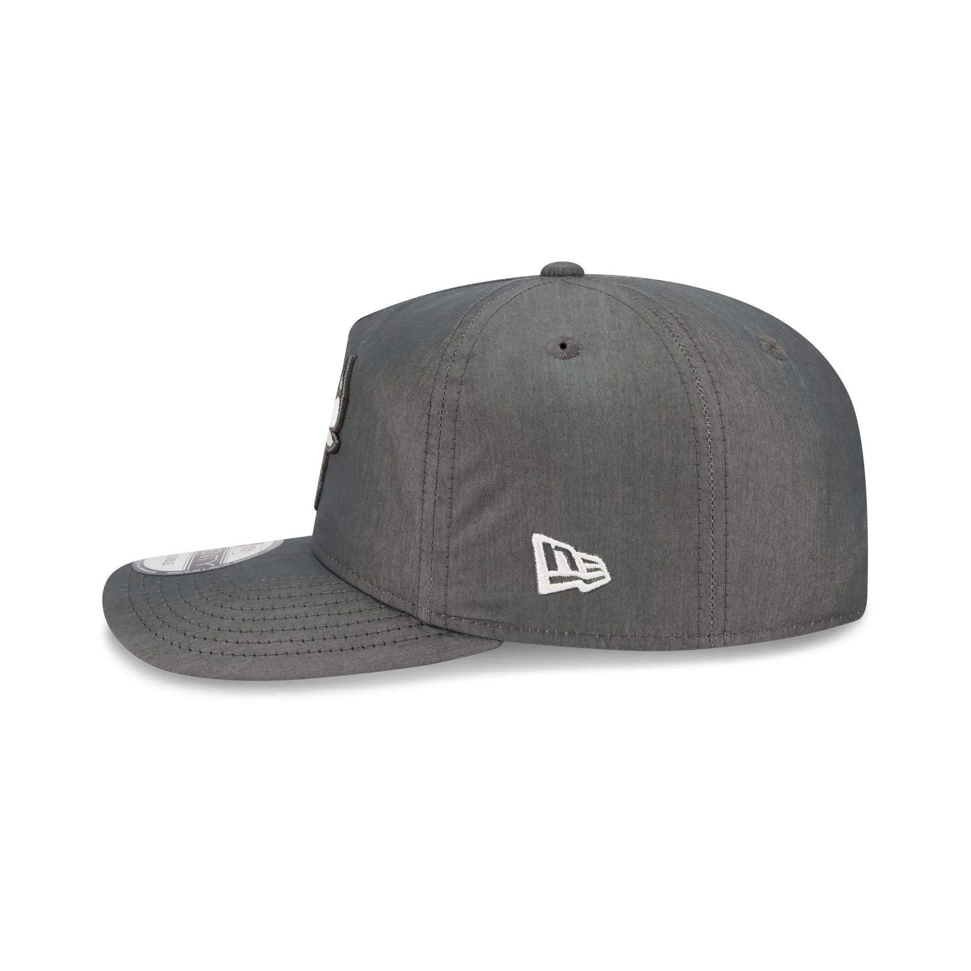 Chicago Bulls Heather Gray Nylon 19TWENTY Adjustable Hat sold by New Era product image thumbnail 4