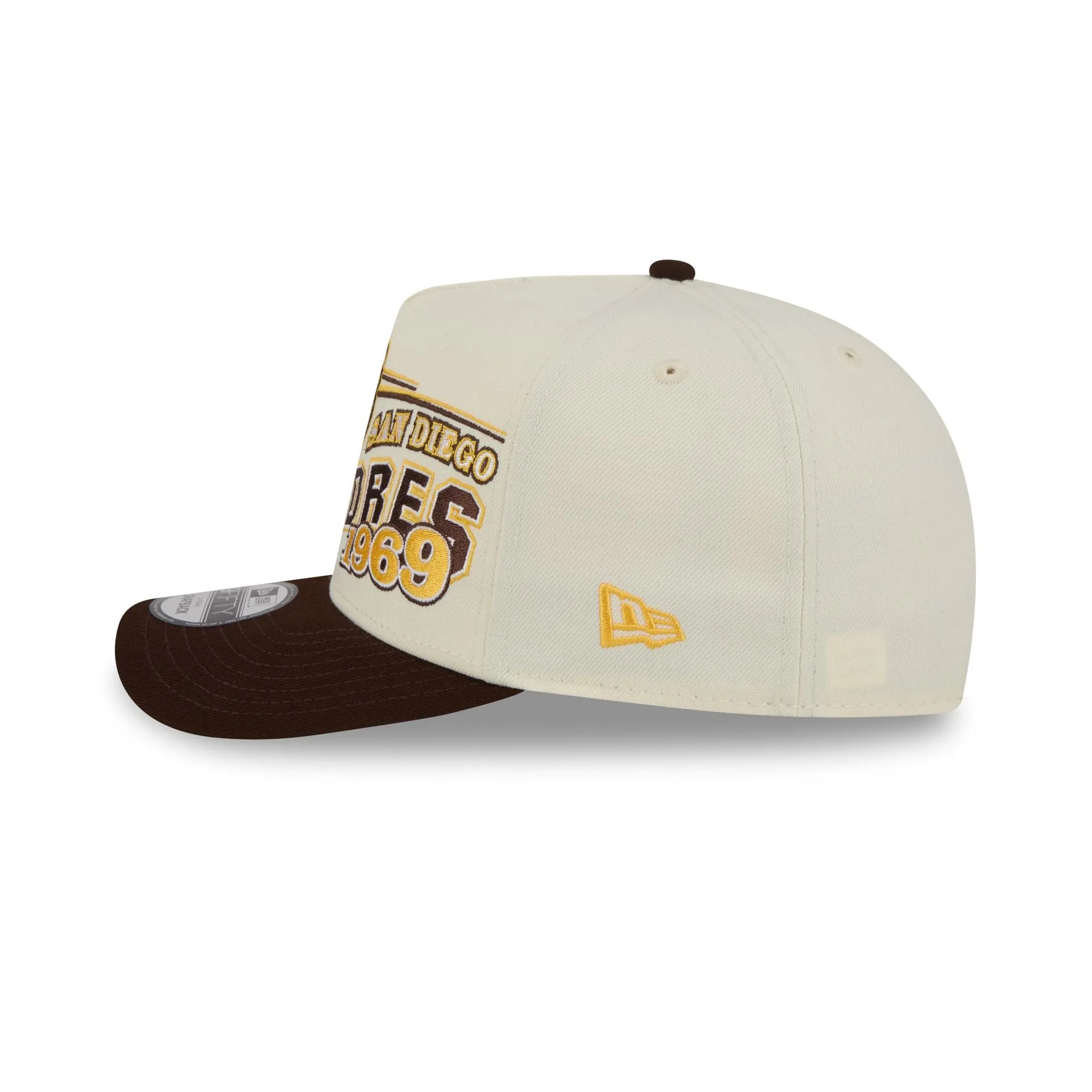 San Diego Padres Chrome White Classic 9FIFTY A-Frame Snapback Hat sold by New Era product image thumbnail 4