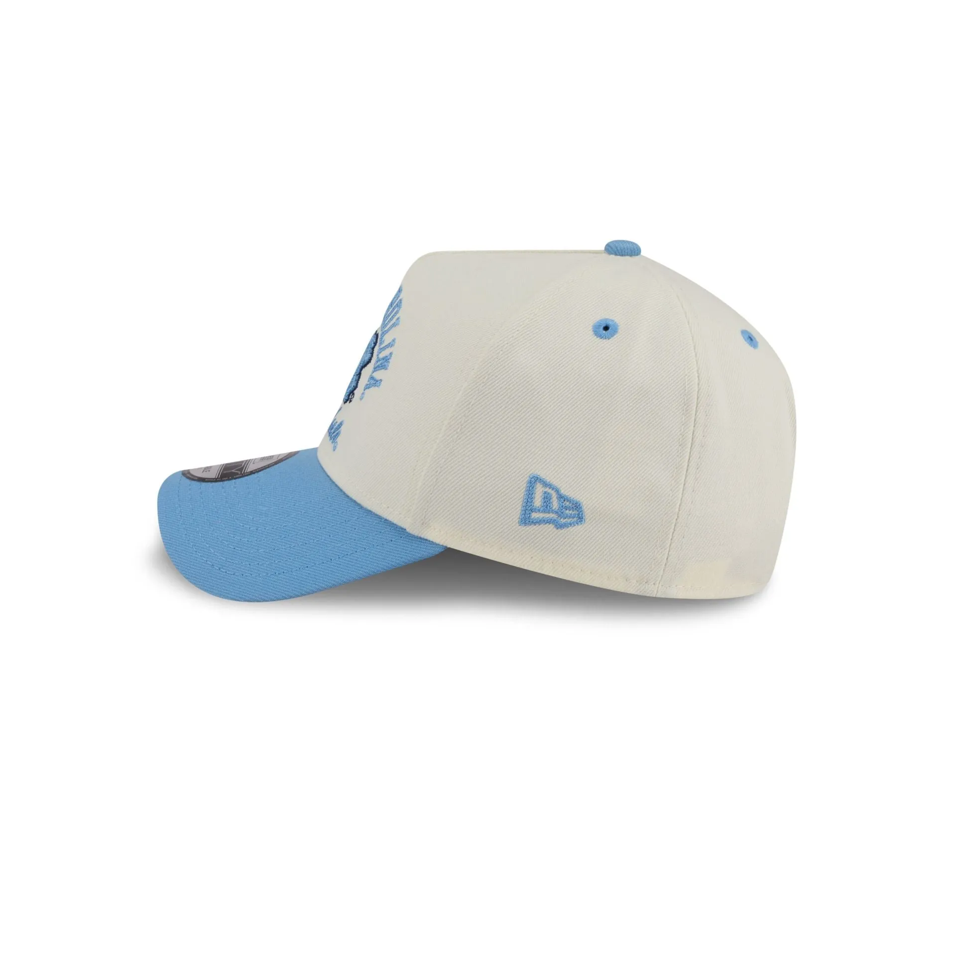 North Carolina Tar Heels Chrome White Arched 9FORTY A-Frame Snapback Hat sold by New Era product image thumbnail 5