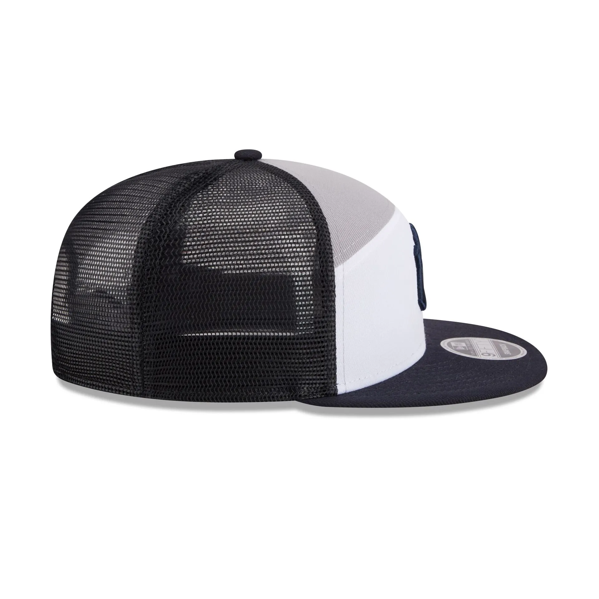 New York Yankees Block Split Panel 9FIFTY Trucker Hat sold by New Era product image thumbnail 5