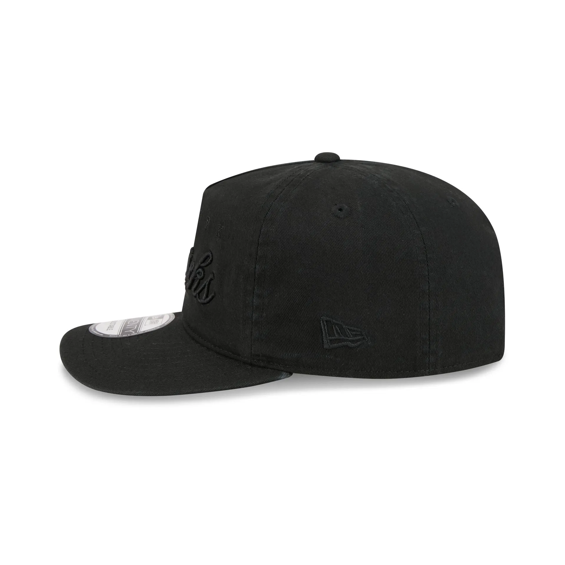 New York Knicks All Black Scripted 19TWENTY Adjustable Hat sold by New Era product image thumbnail 5