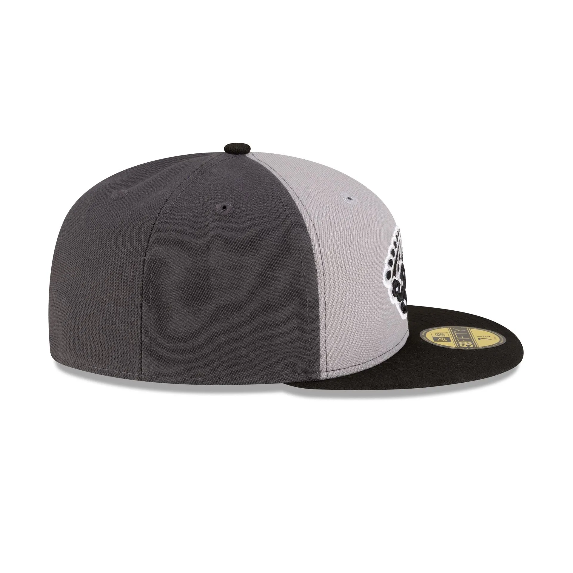Los Angeles Kings Alt Graphite 59FIFTY Fitted Hat sold by New Era product image thumbnail 5