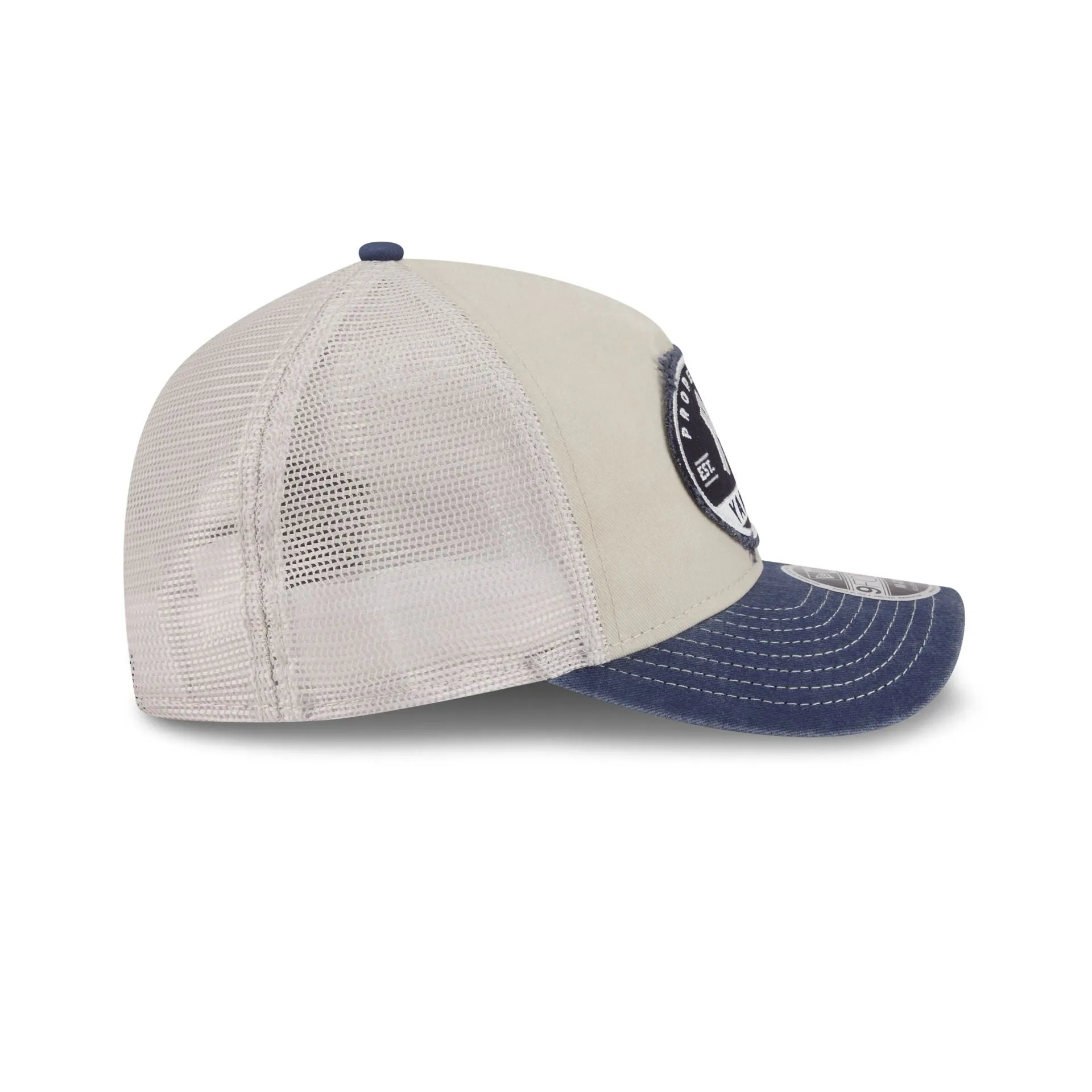 New York Yankees Frayed 9FORTY M-Crown A-Frame Trucker Hat sold by New Era product image thumbnail 5