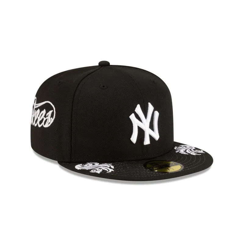 New York Yankees Script Black and White 59FIFTY Fitted Hat made by New Era