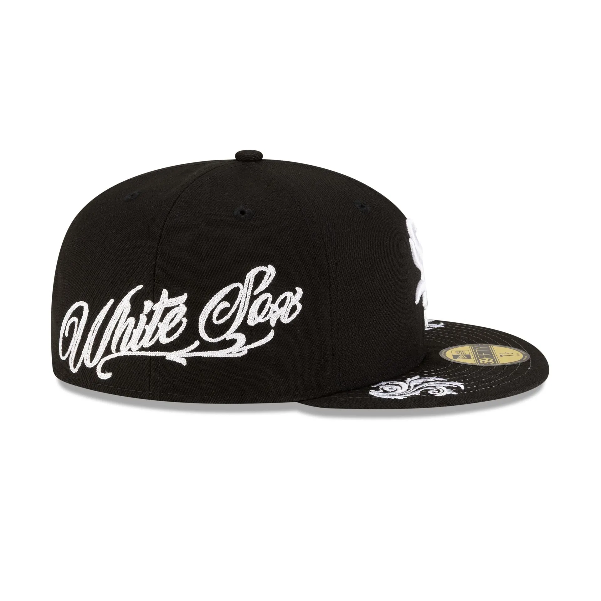 Chicago White Sox Script Black and White 59FIFTY Fitted Hat sold by New Era product image thumbnail 4