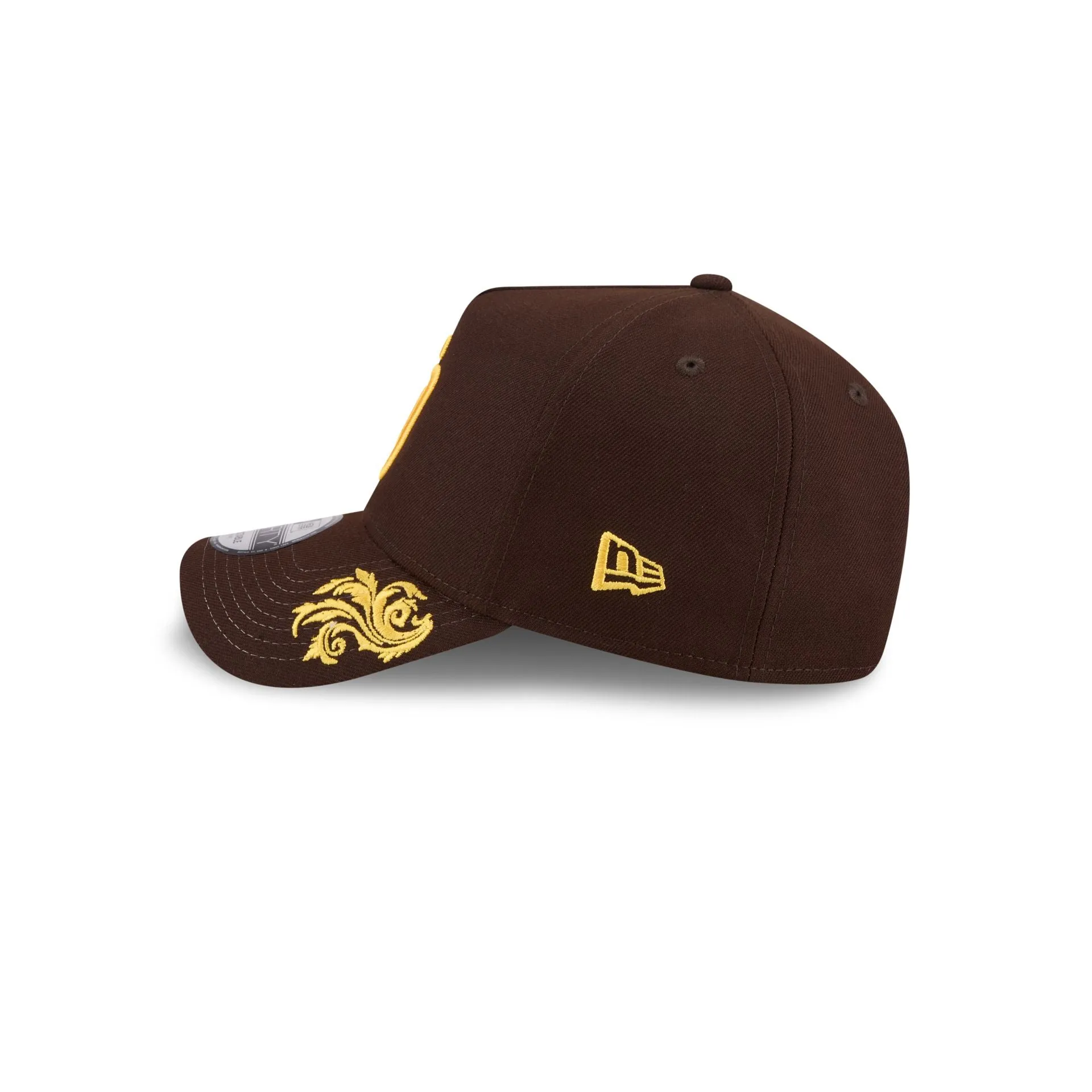 San Diego Padres Script 9FORTY A-Frame Snapback Hat sold by New Era product image thumbnail 5
