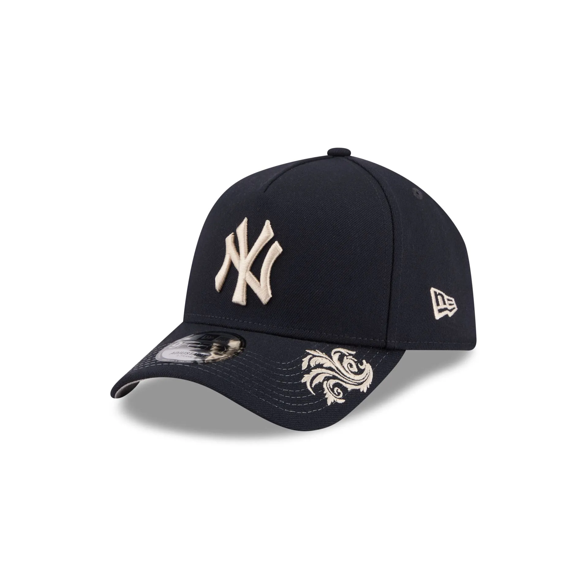 New York Yankees Script 9FORTY A-Frame Snapback Hat sold by New Era product image thumbnail 3