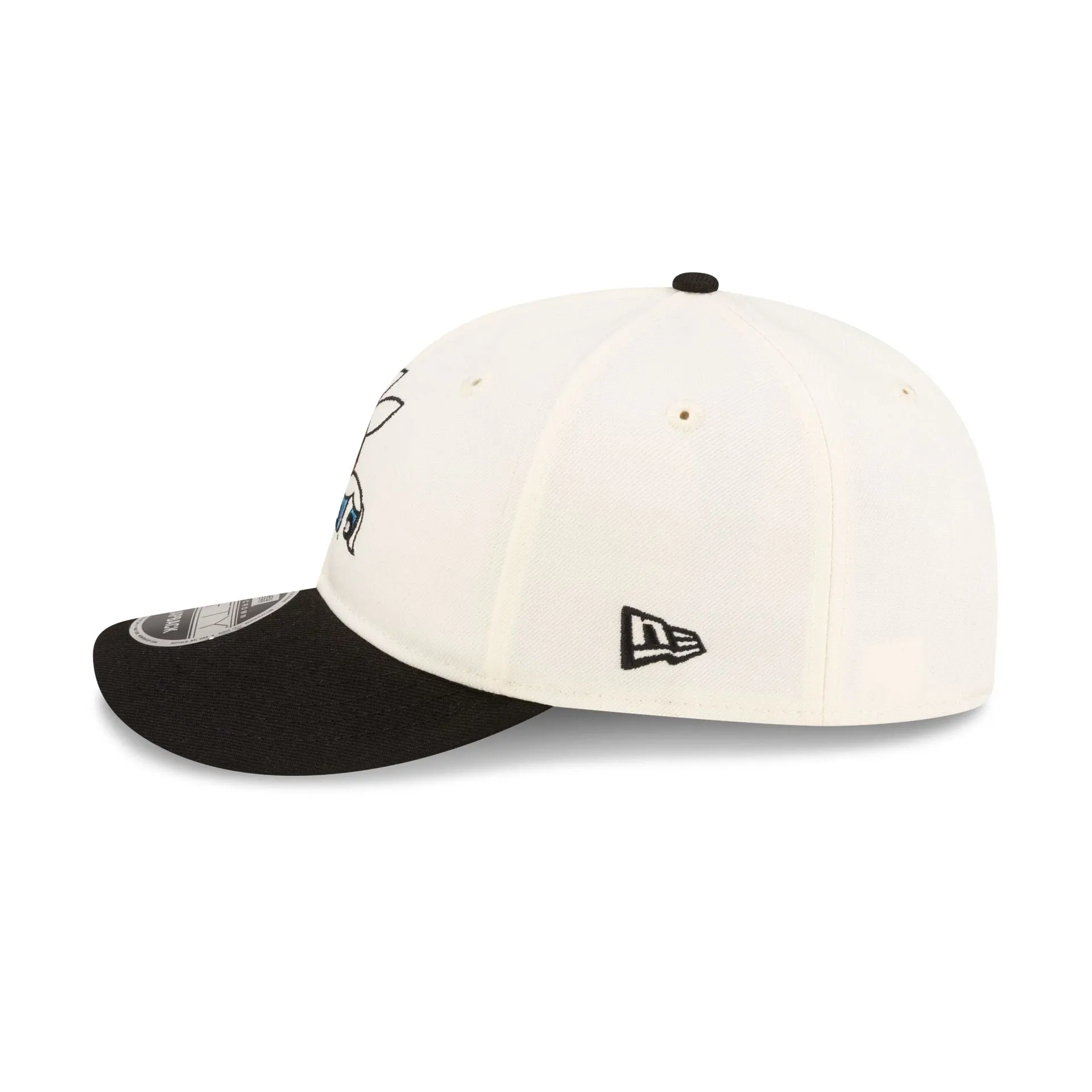 The Powerpuff Girls Cream Black Retro Crown 9FIFTY Strapback Hat sold by New Era product image thumbnail 4
