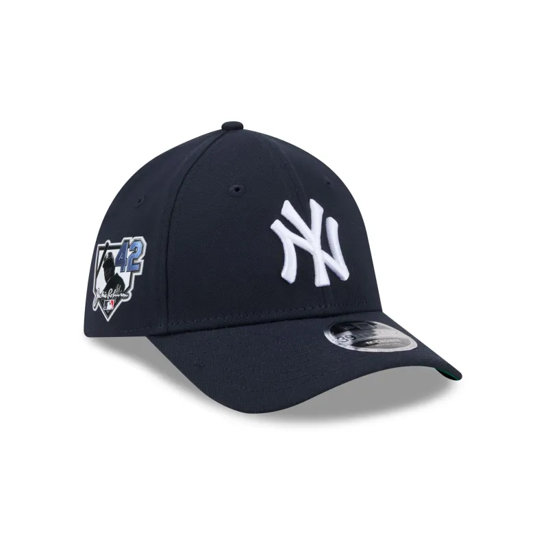 New York Yankees Jackie Robinson Day 2026 39THIRTY M-Crown Stretch Fit Hat made by New Era