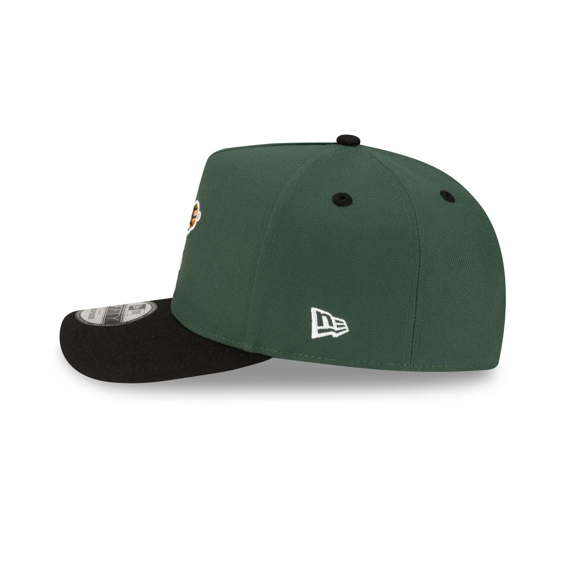 Milwaukee Bucks Hardwood Classics 80s Two Tone 9FIFTY A-Frame Snapback Hat sold by New Era product image thumbnail 4
