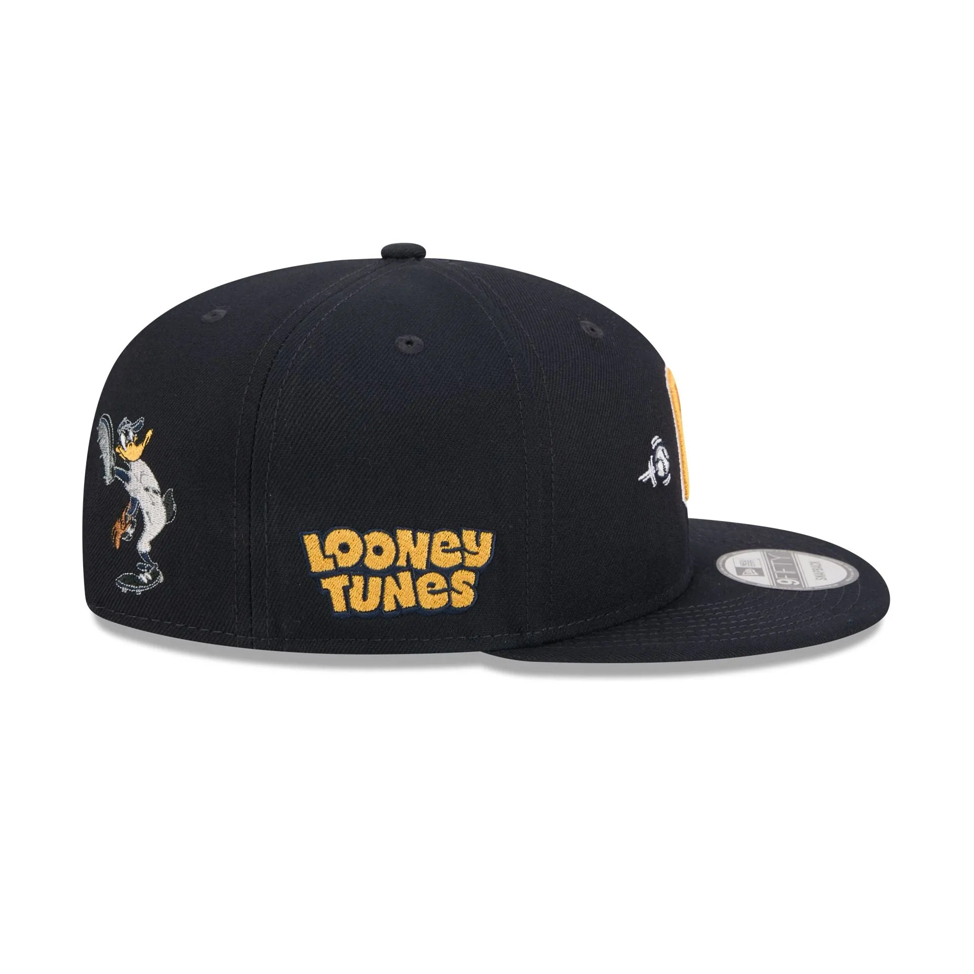 Cleveland Guardians Daffy Duck Catch 9FIFTY Snapback Hat sold by New Era product image thumbnail 4