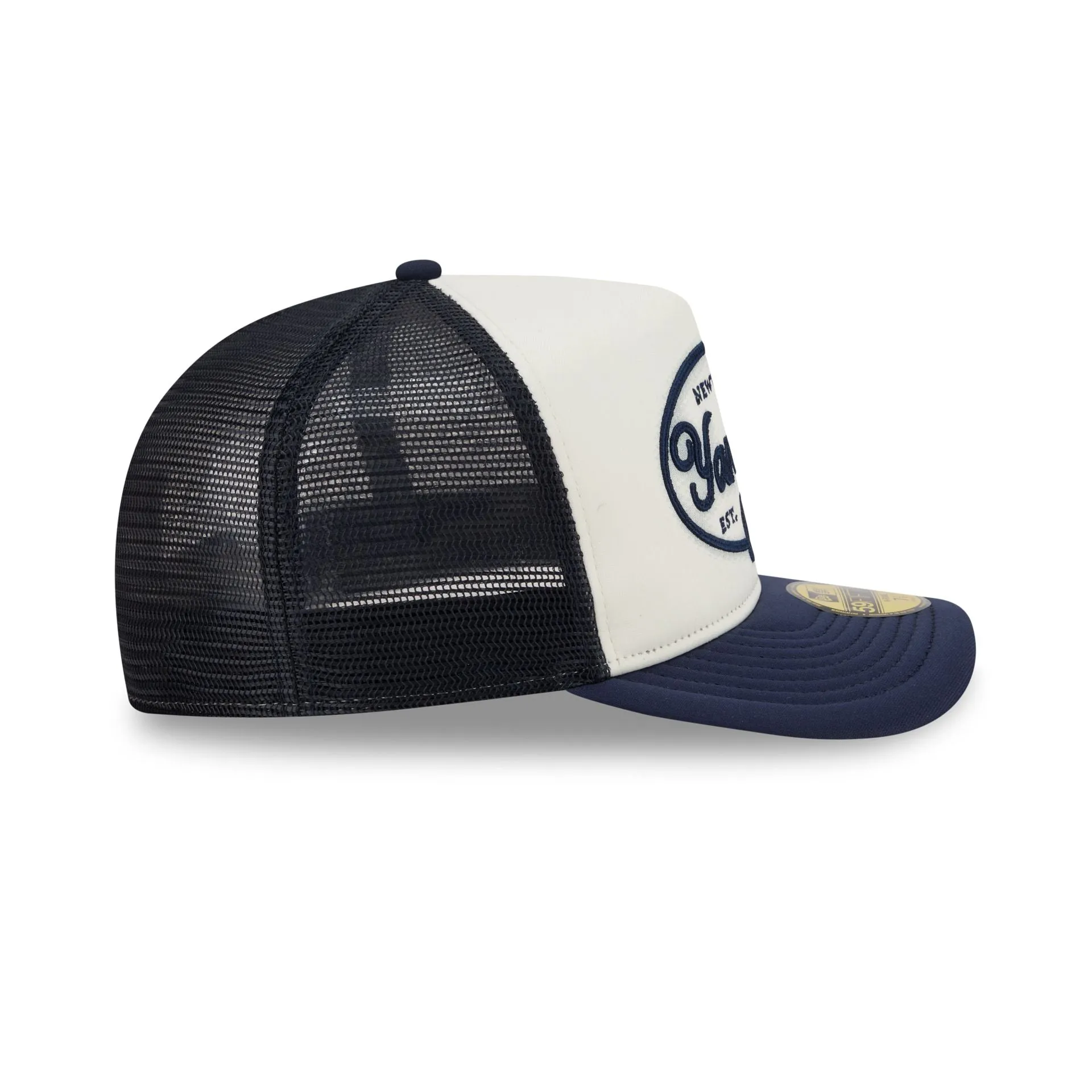 New York Yankees Chrome 59FIFTY Fitted Trucker Hat sold by New Era product image thumbnail 5
