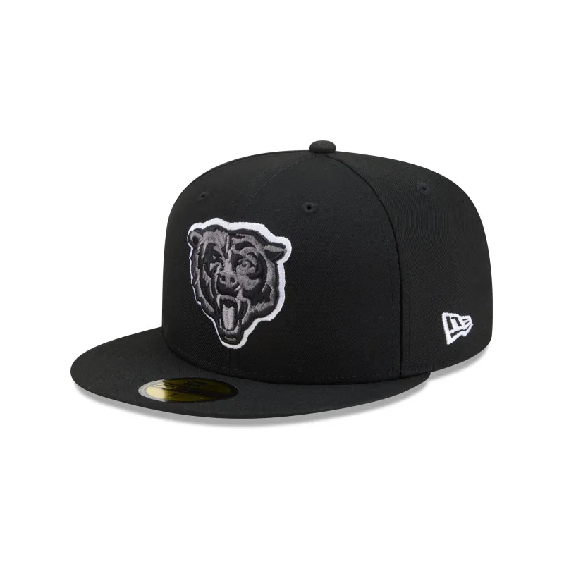 Chicago Bears Black and White Basic 59FIFTY Fitted Hat made by New Era
