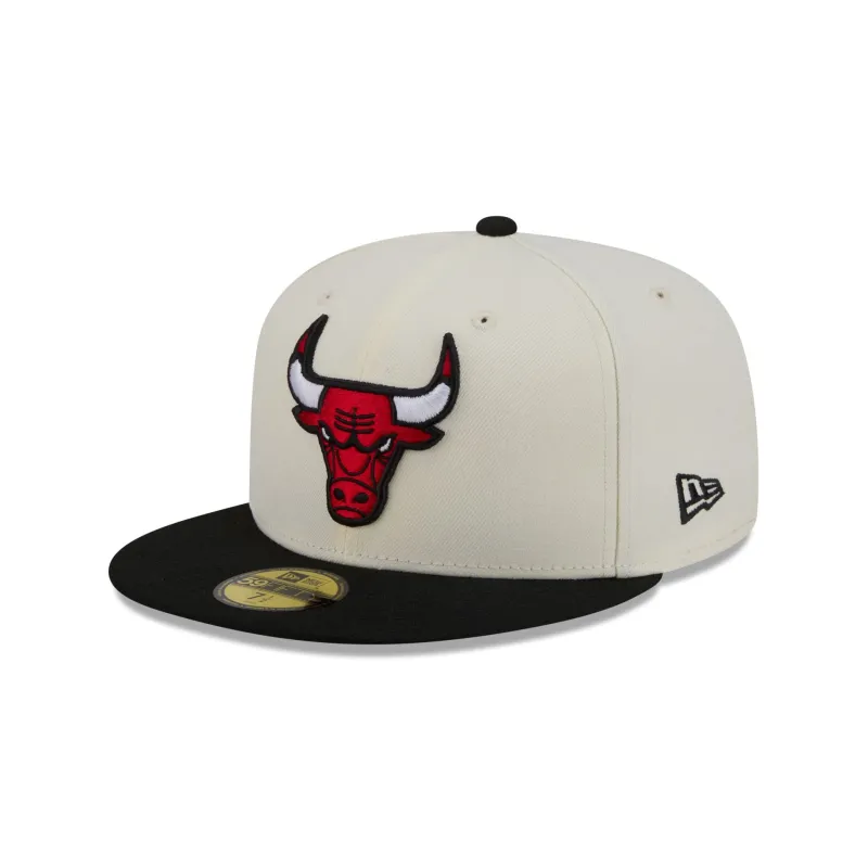 Chicago Bulls Chrome White Basic 59FIFTY Fitted Hat made by New Era