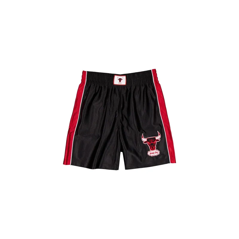 Chicago Bulls Sport Classics Tag Women's Shorts made by New Era