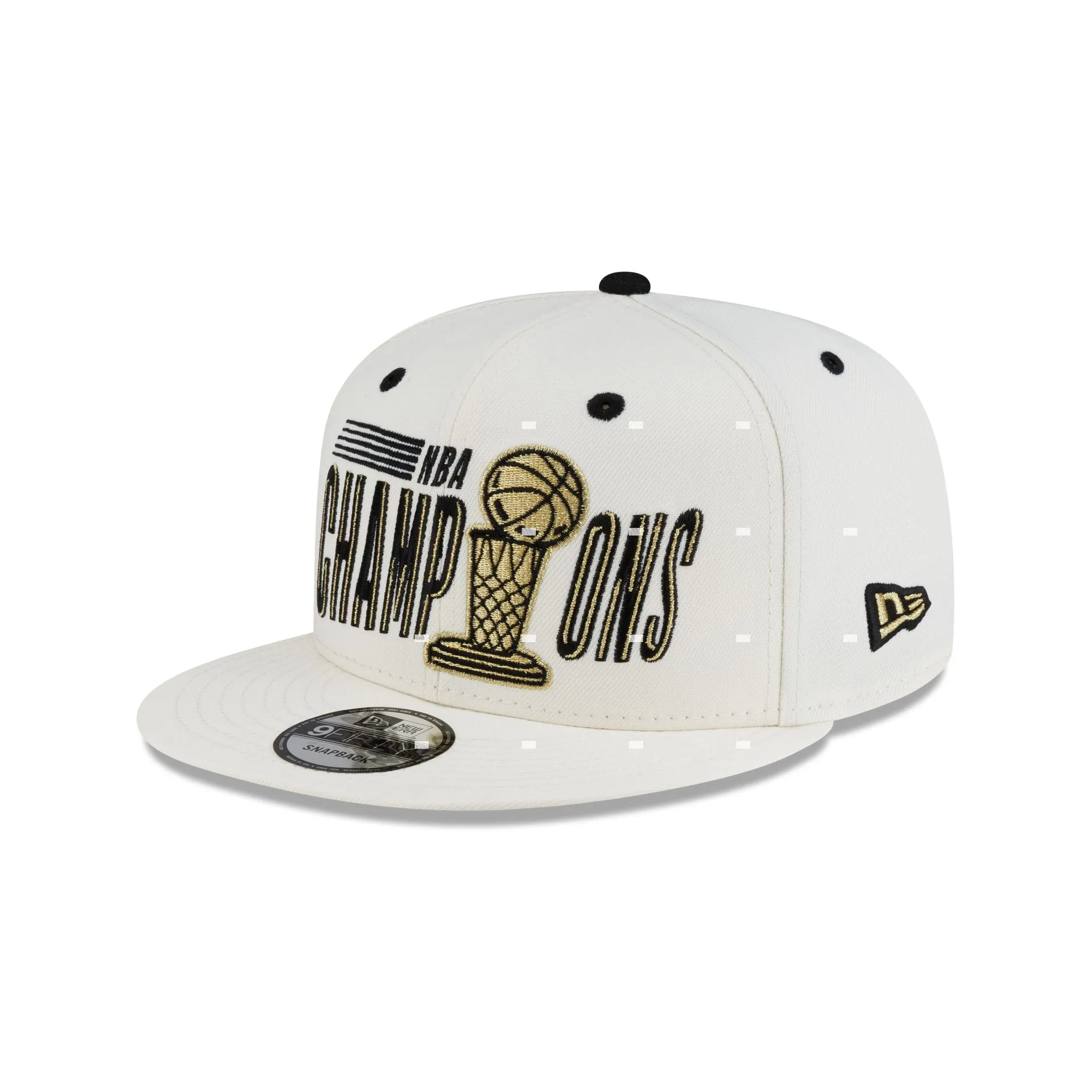 New York Knicks 2026 Champions Parade 9FIFTY Snapback Hat sold by New Era product image thumbnail 3