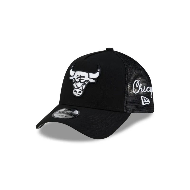 Chicago Bulls Side Script Black 9FORTY A-Frame Trucker Hat made by New Era