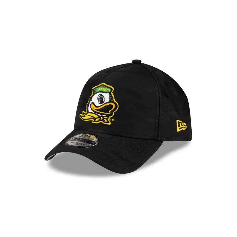 Oregon Ducks Black Camo 9FORTY A-Frame Snapback Hat made by New Era