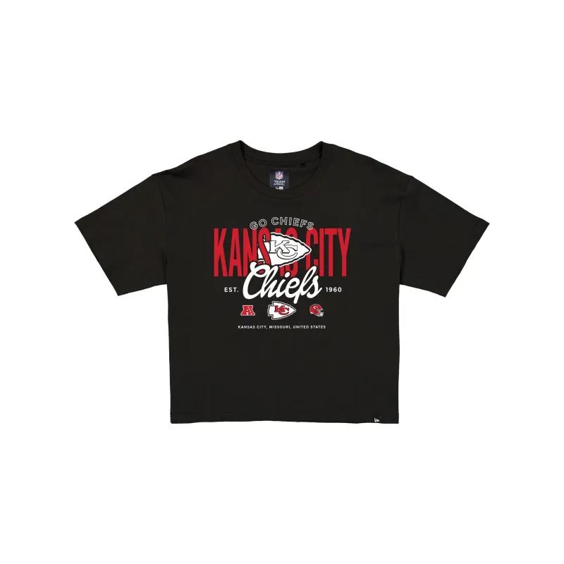 Kansas City Chiefs 2026 Functional Fandom Women's Black Cropped T-Shirt made by New Era