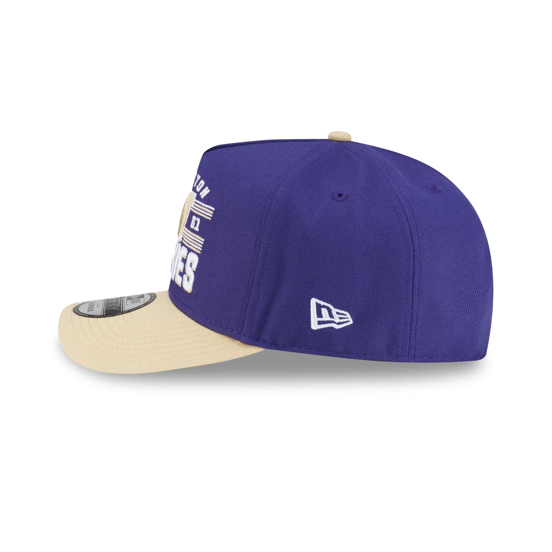 Washington Huskies College Stripe 9FIFTY A-Frame Snapback Hat sold by New Era product image thumbnail 4