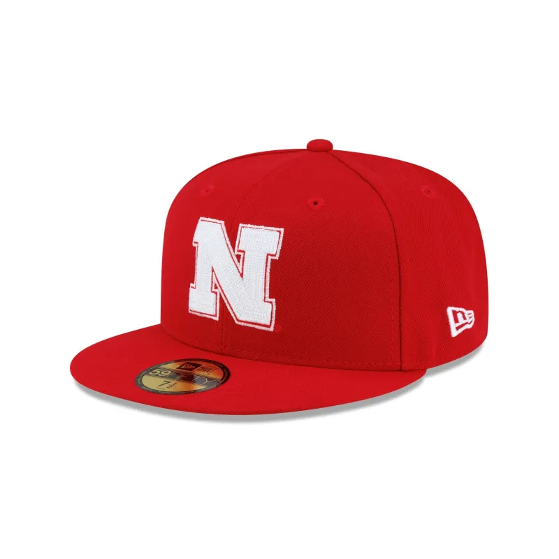 Nebraska Cornhuskers Chainstitch Logo 59FIFTY Fitted Hat made by New Era
